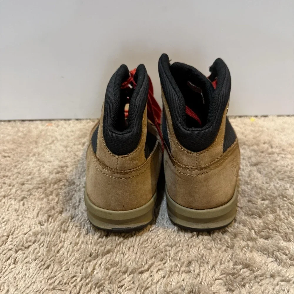 Timberland Boots Boys Size 4.5 Brown Suede Chukka Hiking Trail 2593R Outdoor